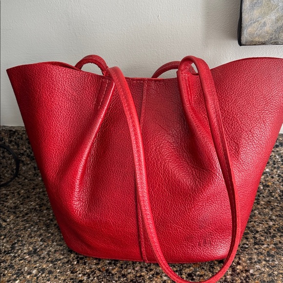 Portland Leather Devan Bucket Tote Lrg - Picture 2 of 5
